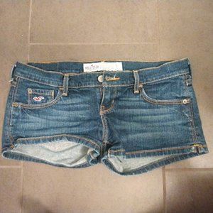 Hollister Vintage Short Shorts- SIZE 1